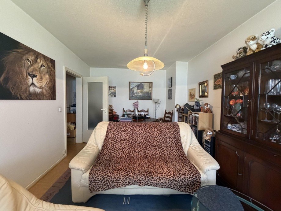 Wohn-/Esszimmer Etagenwohnung M�nchengladbach