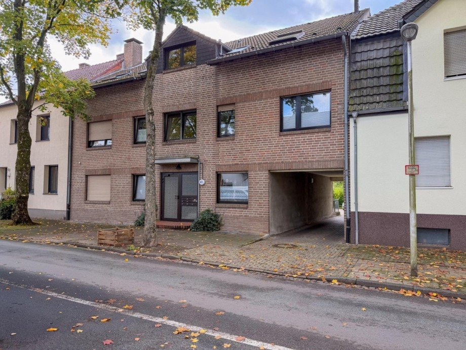 Au�enansicht Dachgeschosswohnung Kleve
