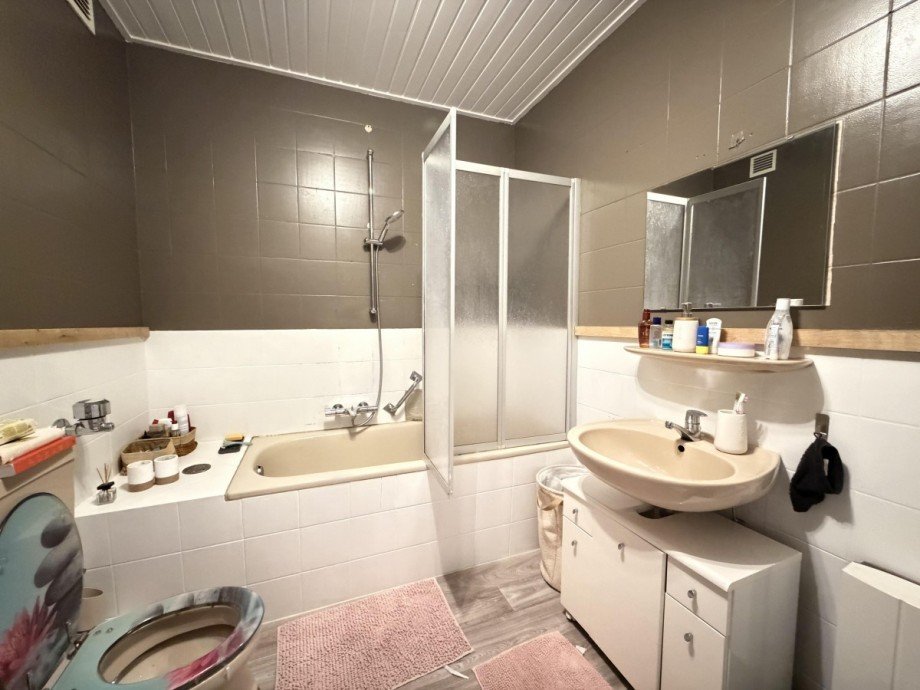 Badezimmer Dachgeschosswohnung Kleve