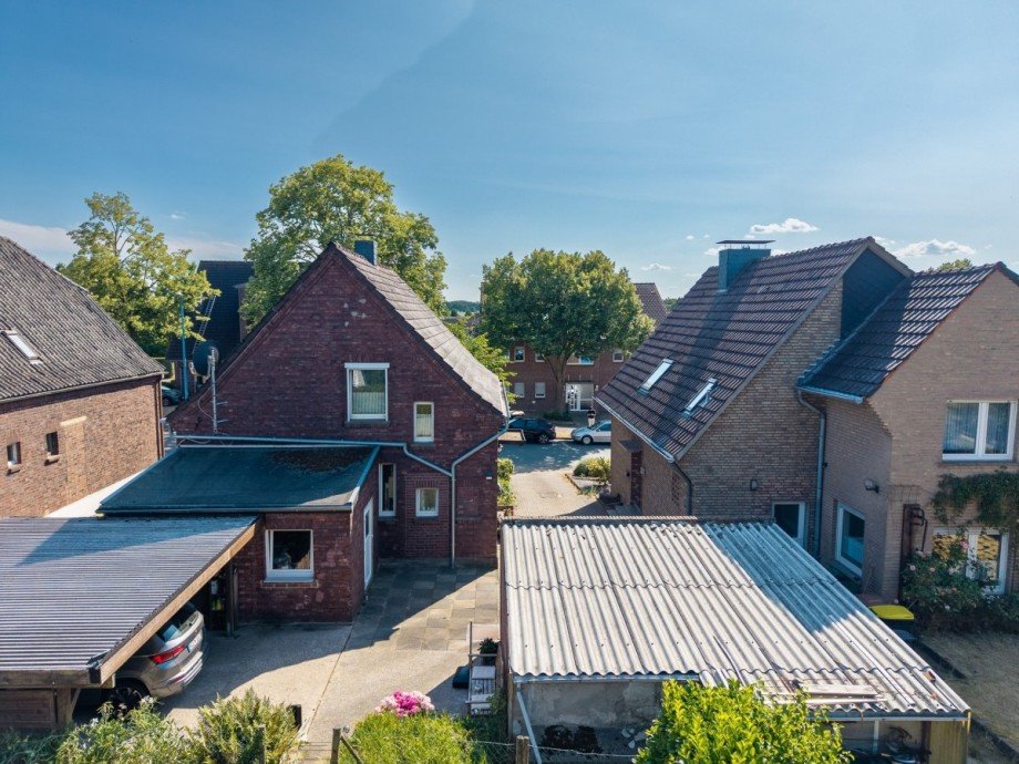 Hausr�ckseite Einfamilienhaus Bedburg-Hau