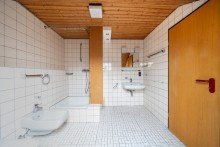 Badezimmer OG Haus mit M�glichkeiten: 
Wohnen, Vermieten oder Mehrgenerationenkonzept