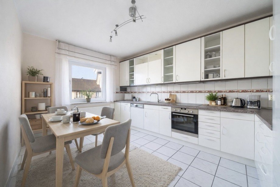 3349 Musterbeispiel K�che Etagenwohnung Kleve