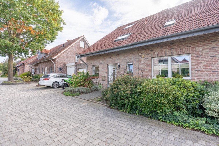 Au�enansicht Uedem Doppelhaush�lfte Doppelhaush�lfte in Uedem - mit Garten, Garage und 126 m� Wohnfl�che