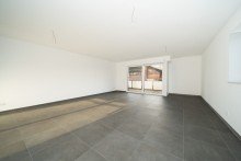 Wohnzimmer Bezugsfertige Neubauwohnung in City-Lage