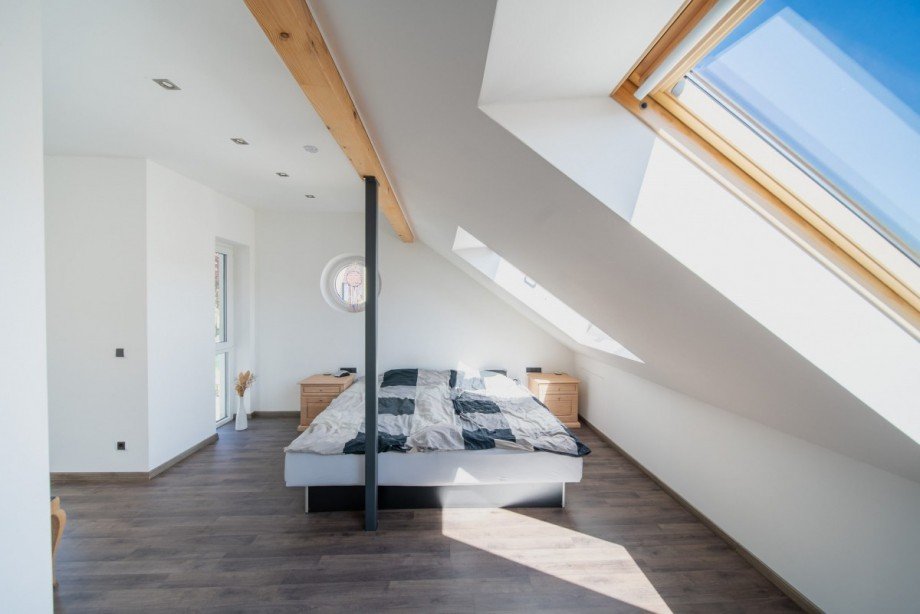 Elternschlafzimmer Doppelhaush�lfte Xanten