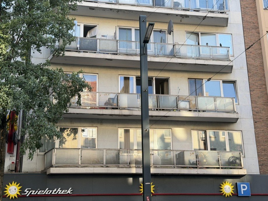 Au�enansicht Wohn- / Gesch�ftshaus D�sseldorf