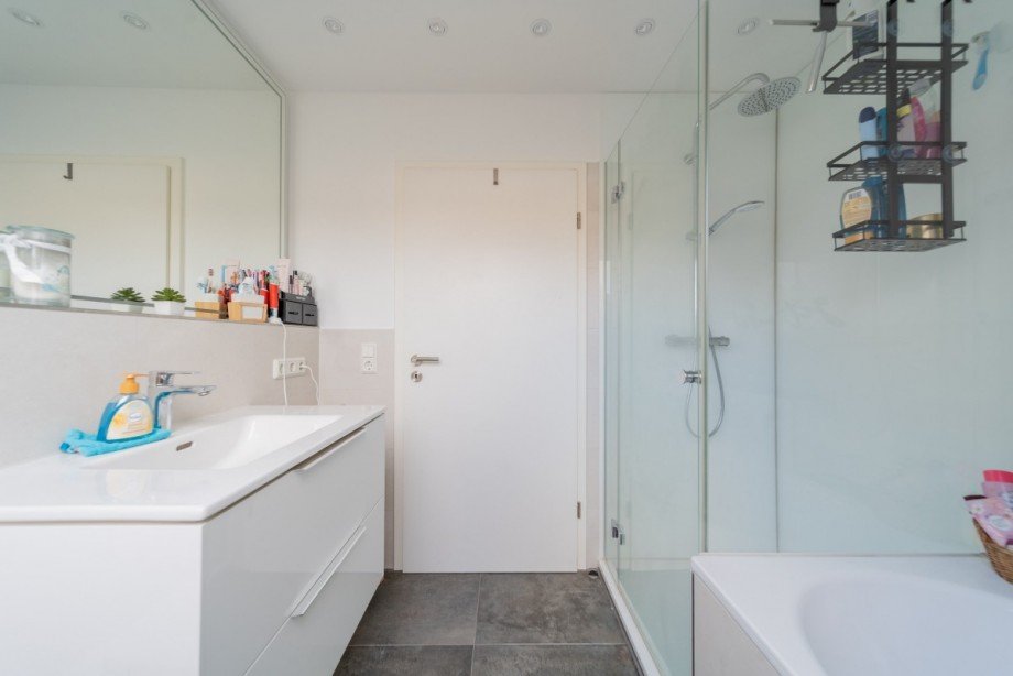 Badezimmer Doppelhaush�lfte Uedem