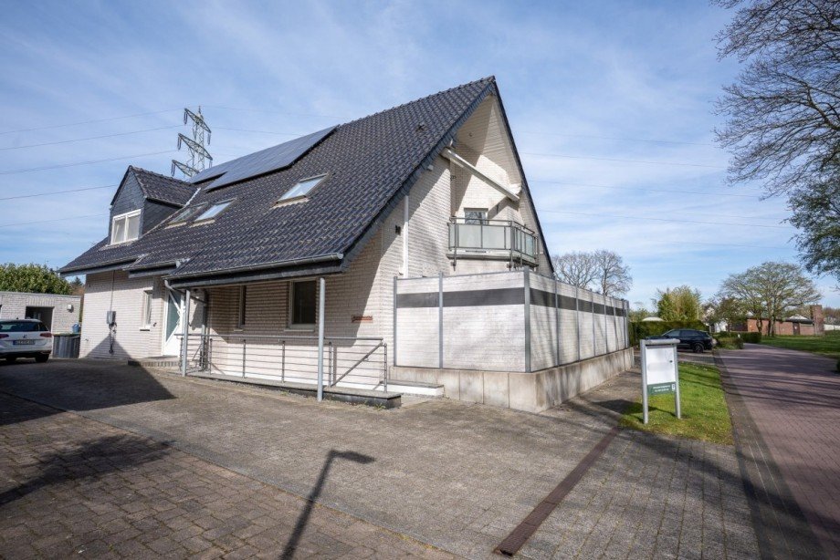 Au�enansicht Mehrfamilienhaus Bedburg-Hau