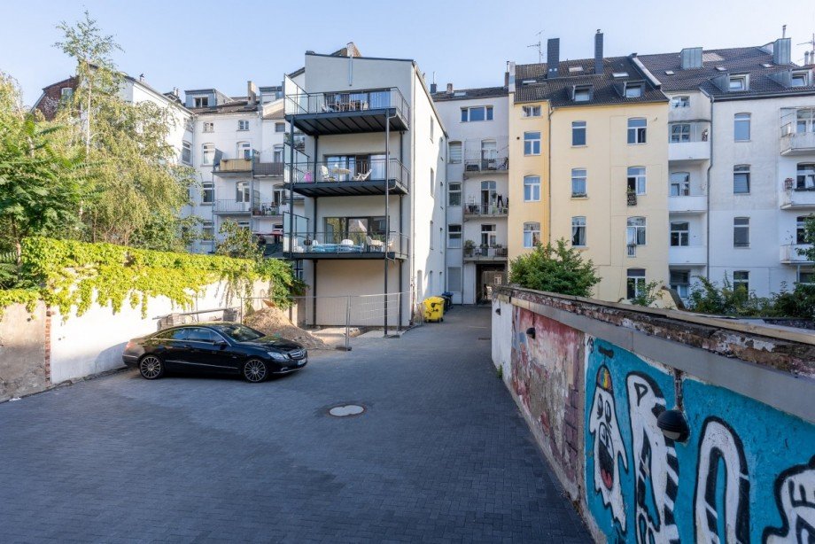 Haupthaus R�ckseite Wohn- / Gesch�ftshaus D�sseldorf