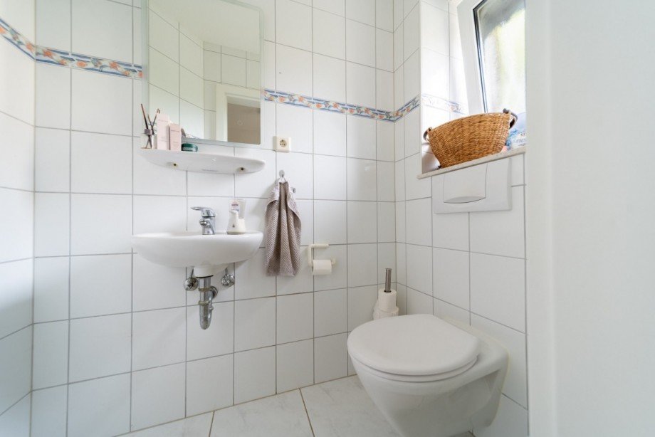 G�ste WC Doppelhaush�lfte Uedem