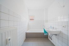 Badezimmer VERKAUFT!  Wohnen im Ortskern von Scheppenbaum