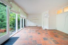 Wohnzimmer Haus mit M�glichkeiten: 
Wohnen, Vermieten oder Mehrgenerationenkonzept