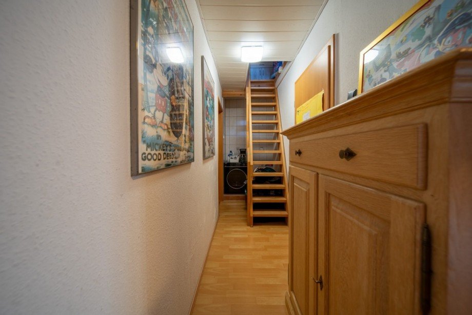 Flur DG Doppelhaush�lfte Kleve