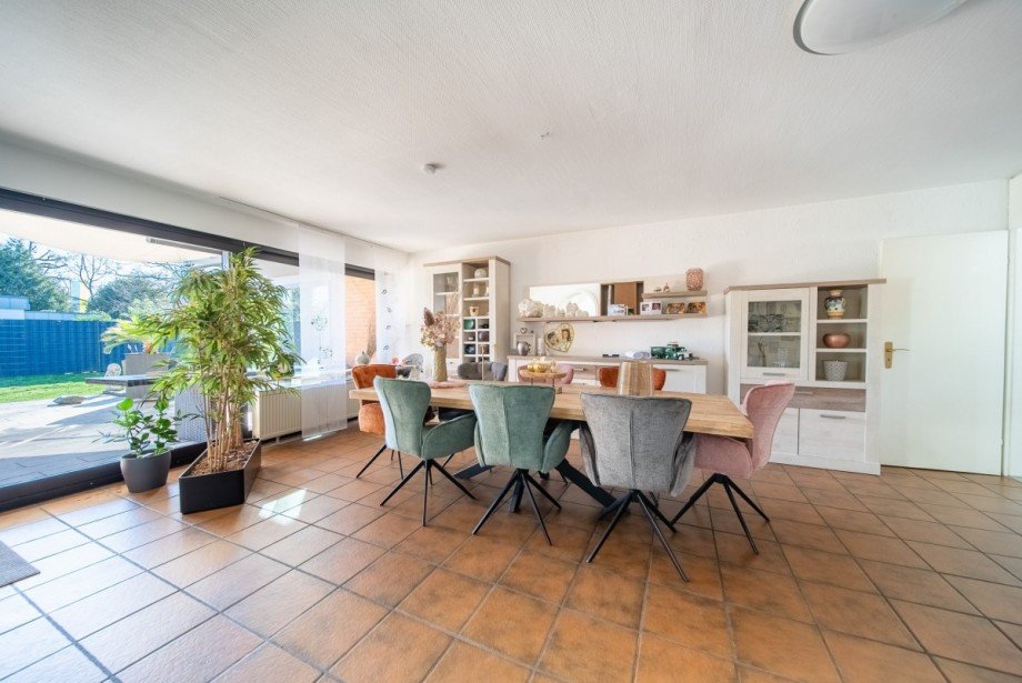 Esszimmer B�rohaus Kleve