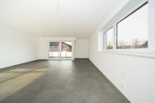 Wohnzimmer Bezugsfertige Neubauwohnung in City-Lage