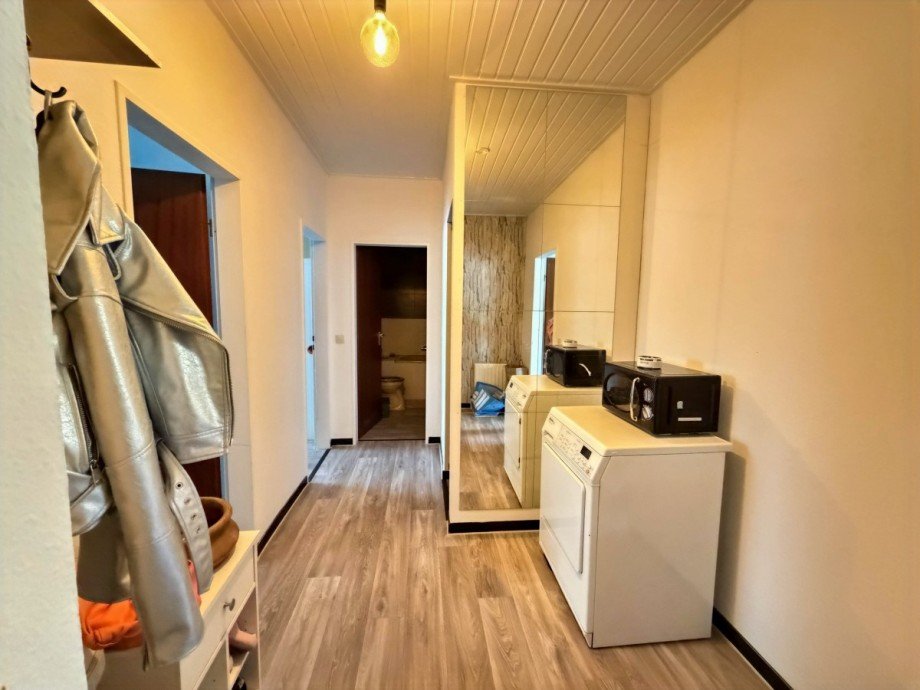 Flur Dachgeschosswohnung Kleve