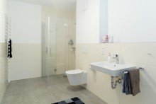 Beispiel Badezimmer Verkauft!  Exklusive Staffelgeschosswohnung inkl. Tiefgaragen-Stellplatz - Neubau am Reichswald!
