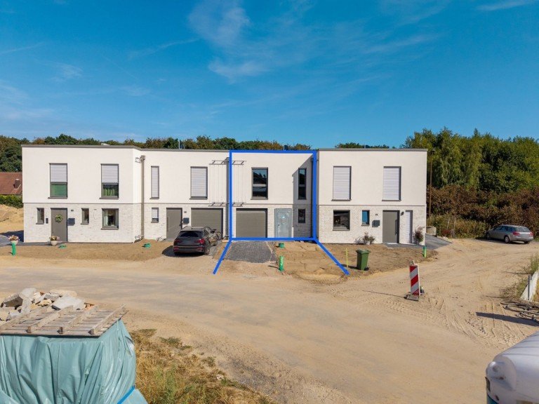 Au�enansicht Kleve Reihenmittelhaus Neubau von vier modernen Reihenh�usern in Kleve-Reichswalde